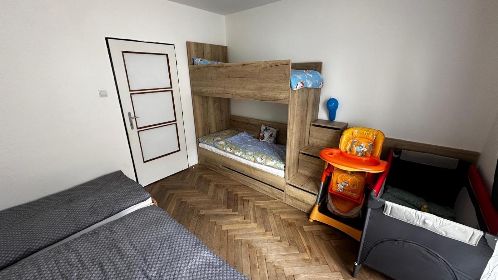 Dama Villa Ruzomberok Buitenkant foto